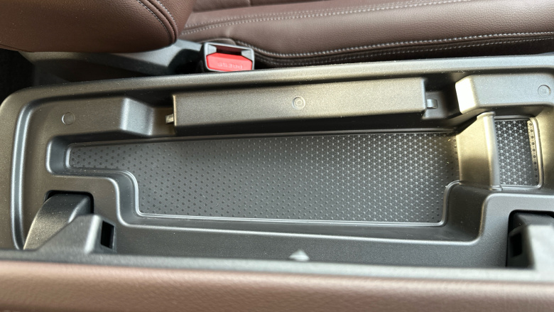 BMW 2 Series 225e xDrive Luxury 5dr DCT Hatchback